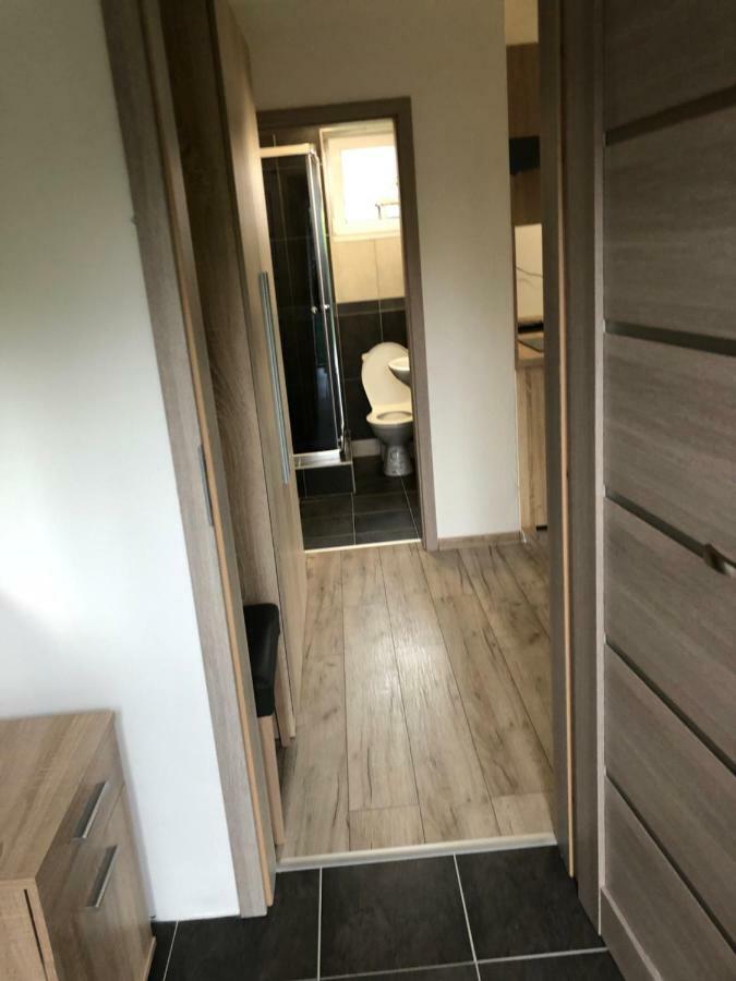 Apartmanovy Dom Magda Vrbov Exterior photo
