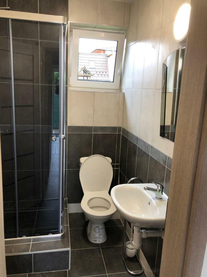 Apartmanovy Dom Magda Vrbov Exterior photo